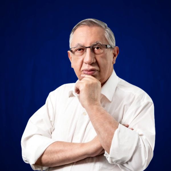 Carlos A. Velásquez R.